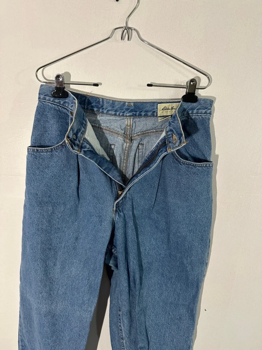 Eddie Bauer Light Blue Denim Jeans - Picture 4 of 7